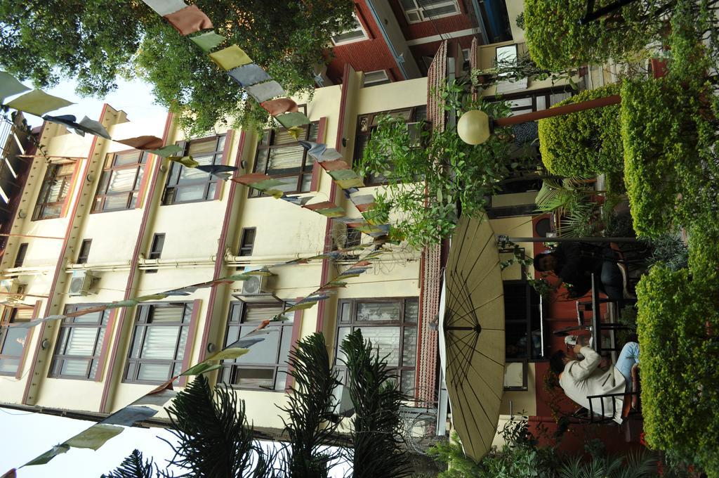 Hotel Florid Катманду Екстериор снимка