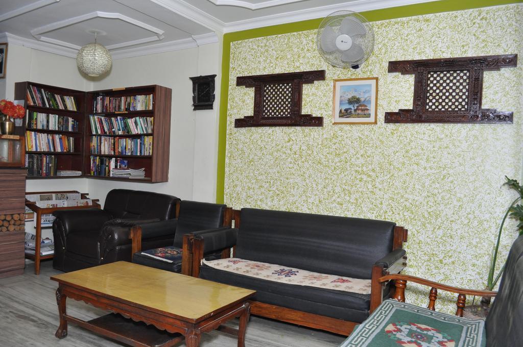 Hotel Florid Катманду Екстериор снимка