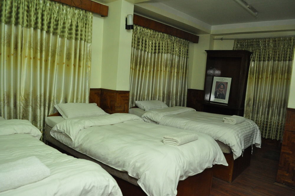 Hotel Florid Катманду Екстериор снимка