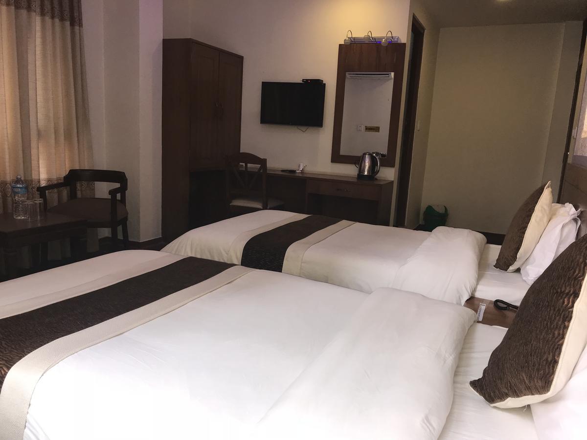 Hotel Florid Катманду Екстериор снимка