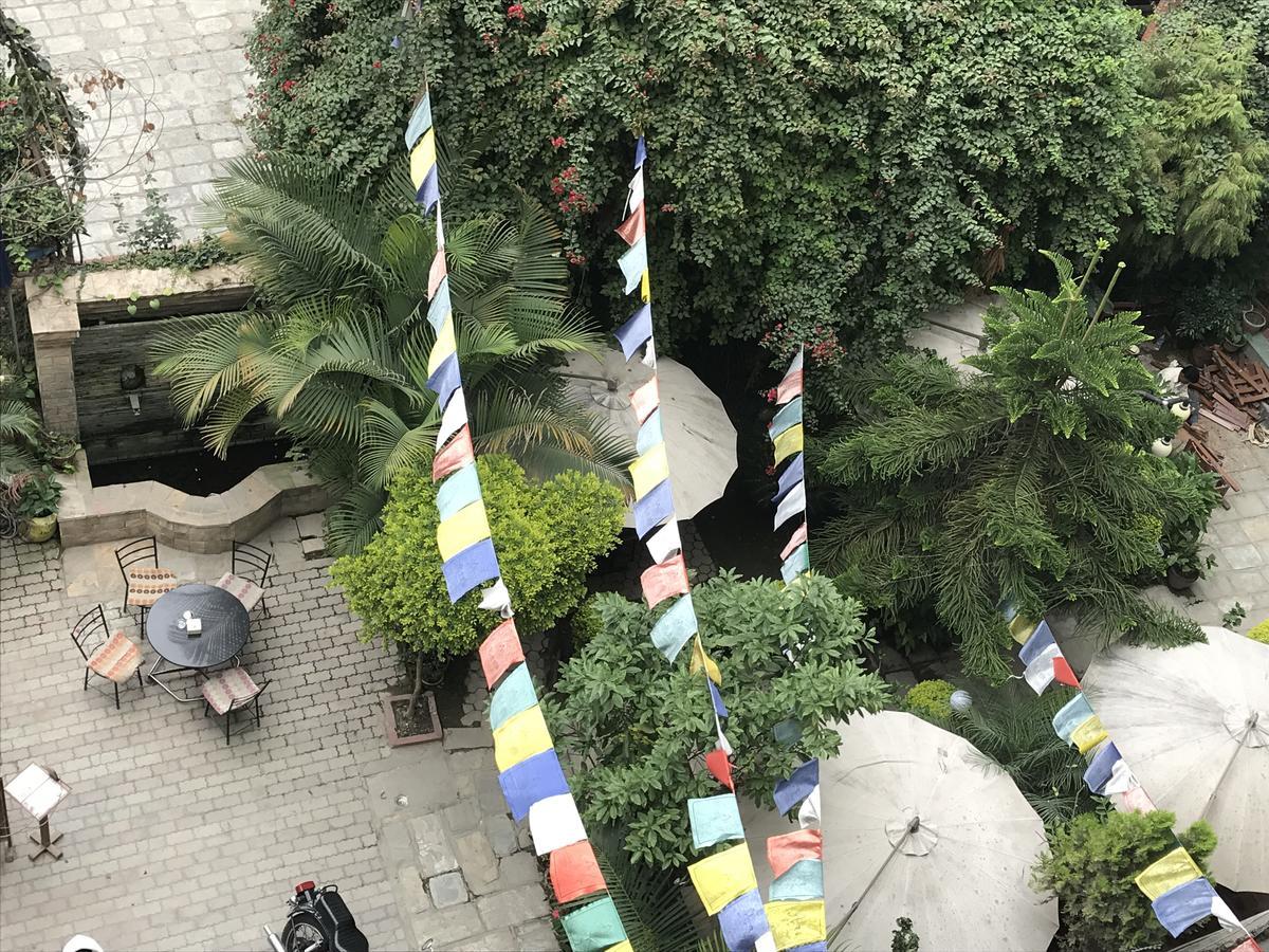 Hotel Florid Катманду Екстериор снимка