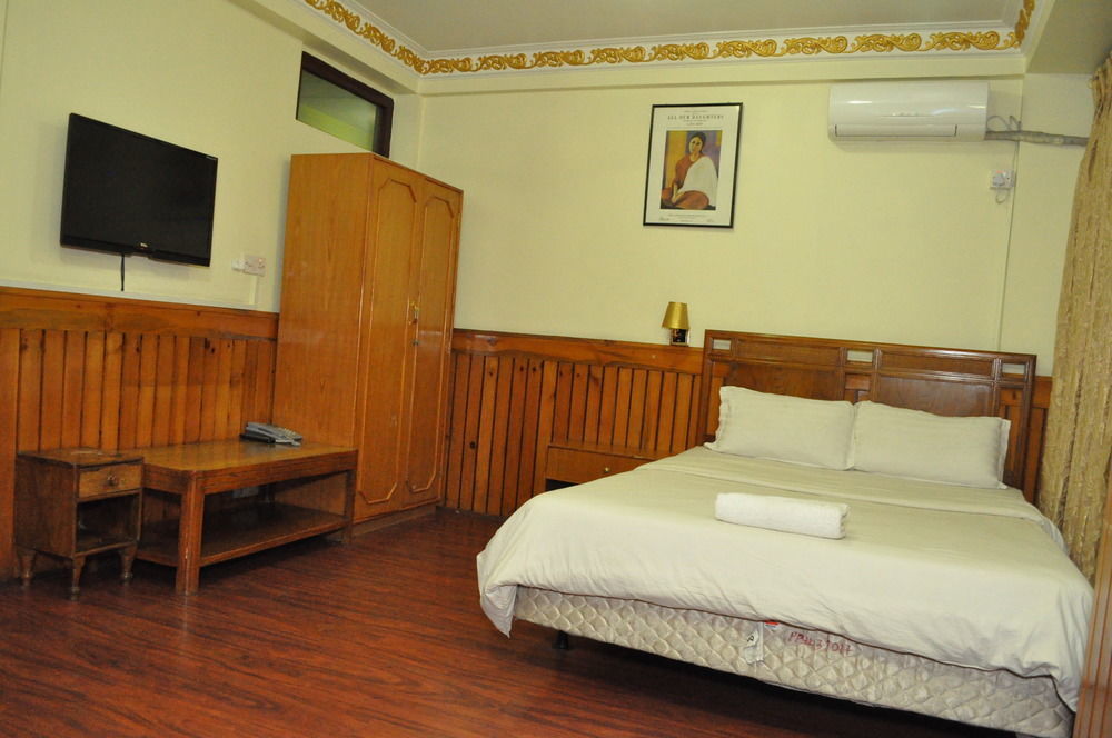 Hotel Florid Катманду Екстериор снимка