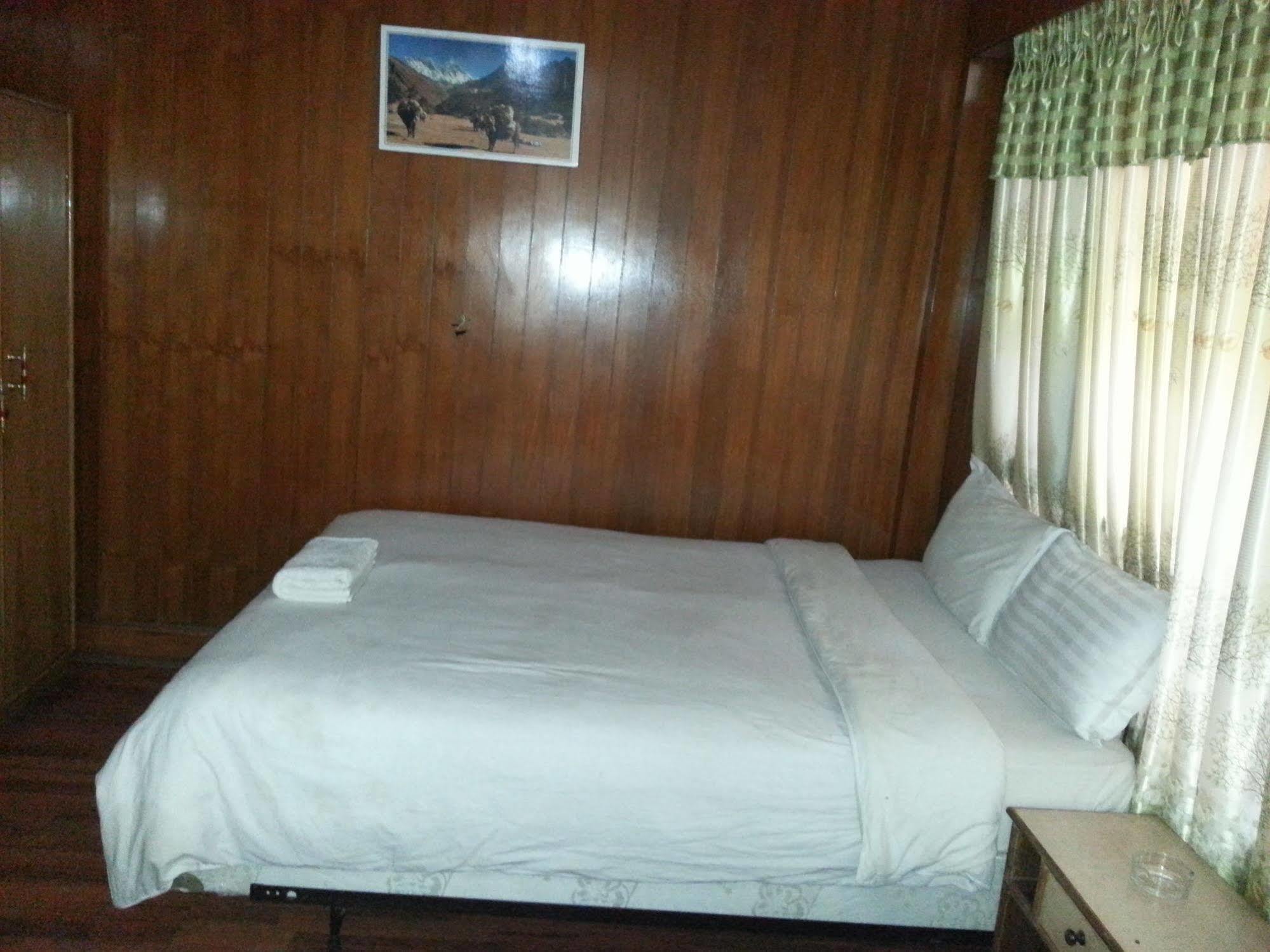 Hotel Florid Катманду Екстериор снимка