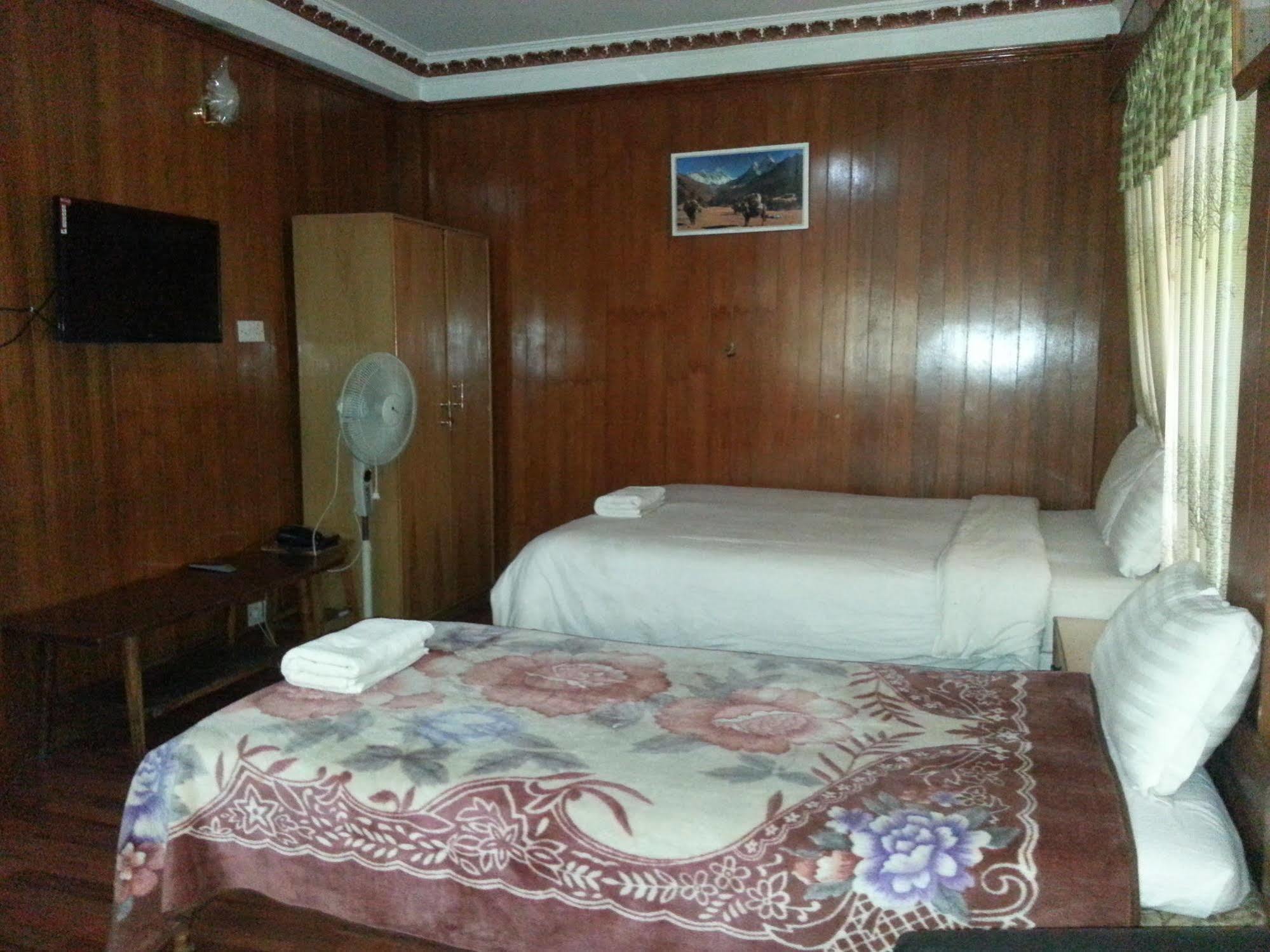 Hotel Florid Катманду Екстериор снимка