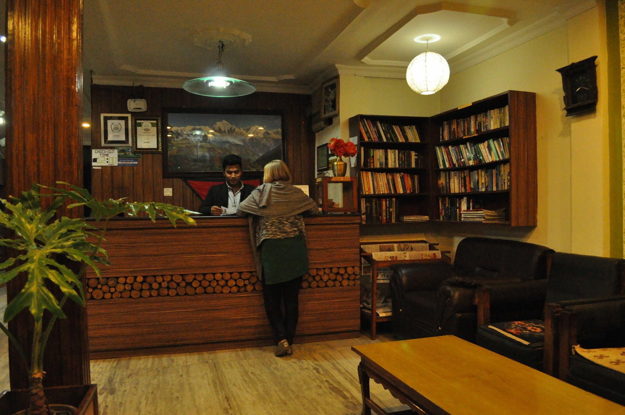 Hotel Florid Катманду Екстериор снимка