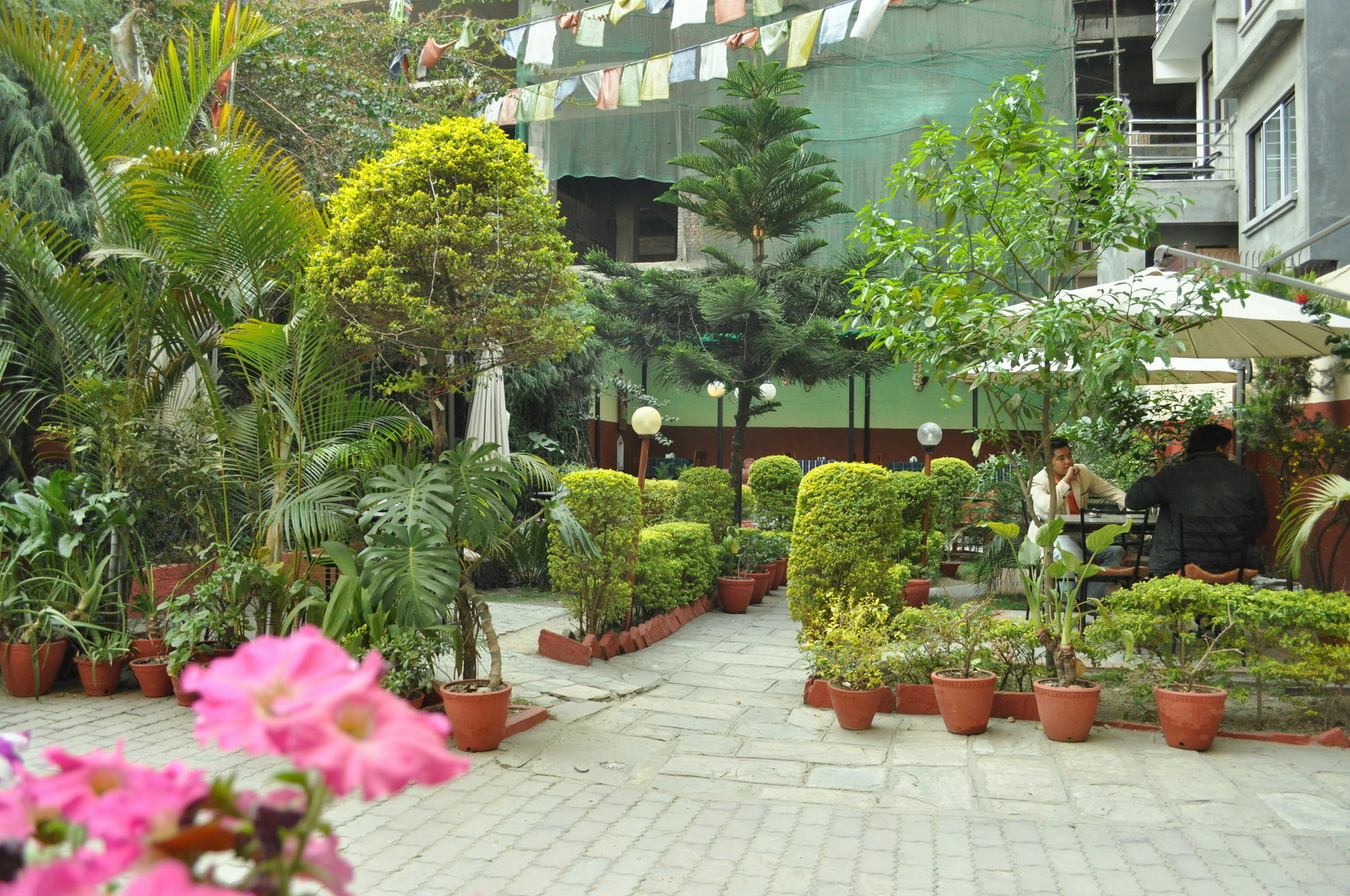 Hotel Florid Катманду Екстериор снимка